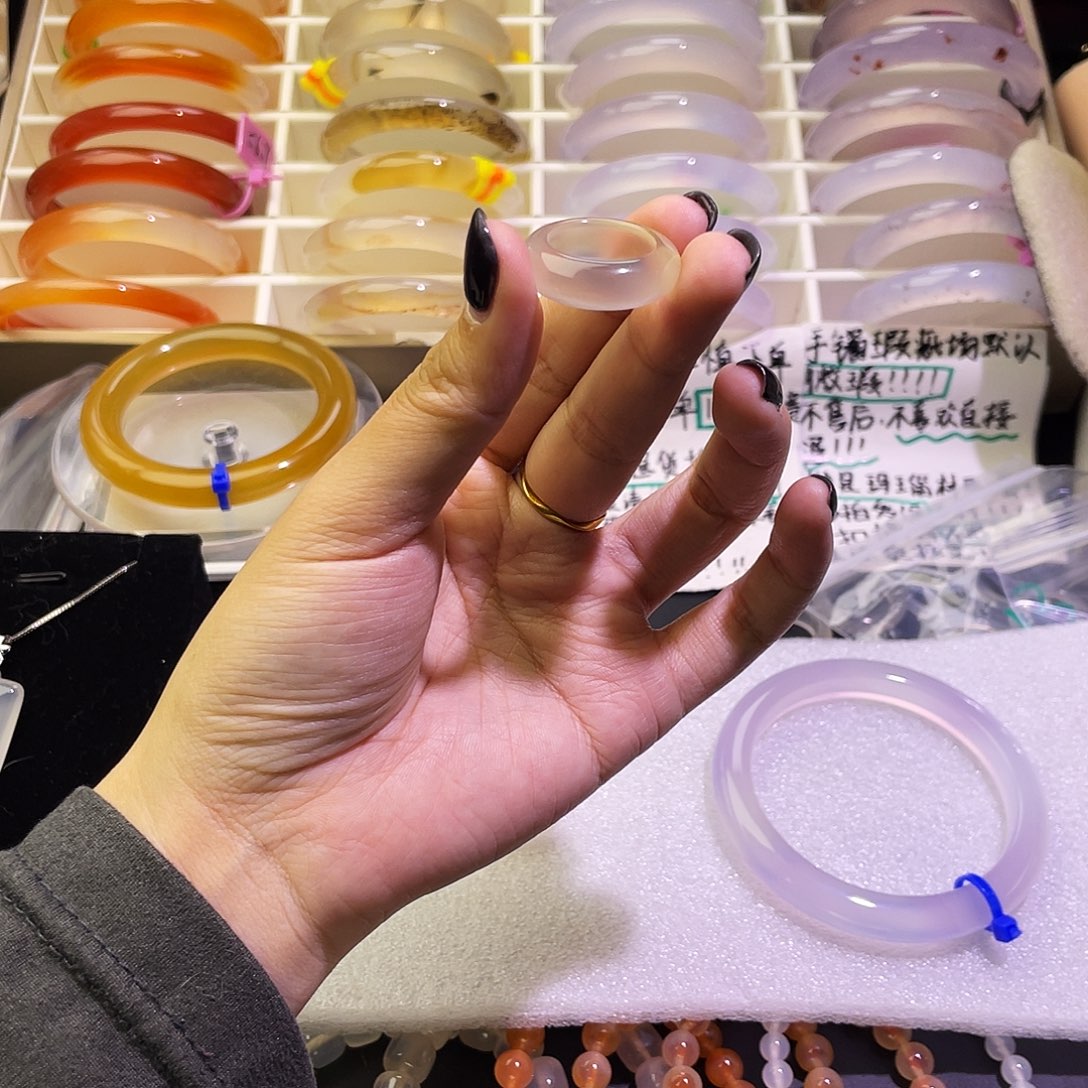 灰***菜玛瑙/玉髓合金手镯