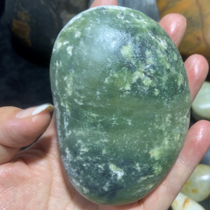 未镶嵌和田玉（糖玉）挂件