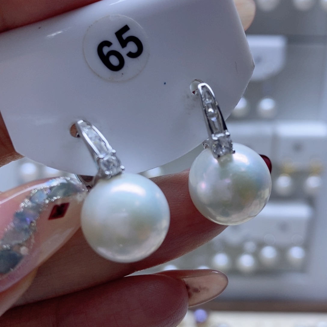 淡水珍珠耳饰银S925镶嵌卡*?