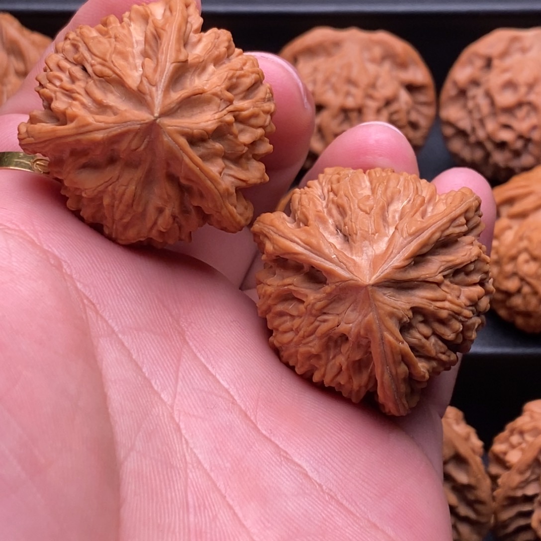 文玩核桃吊坠39御龙球奔货头