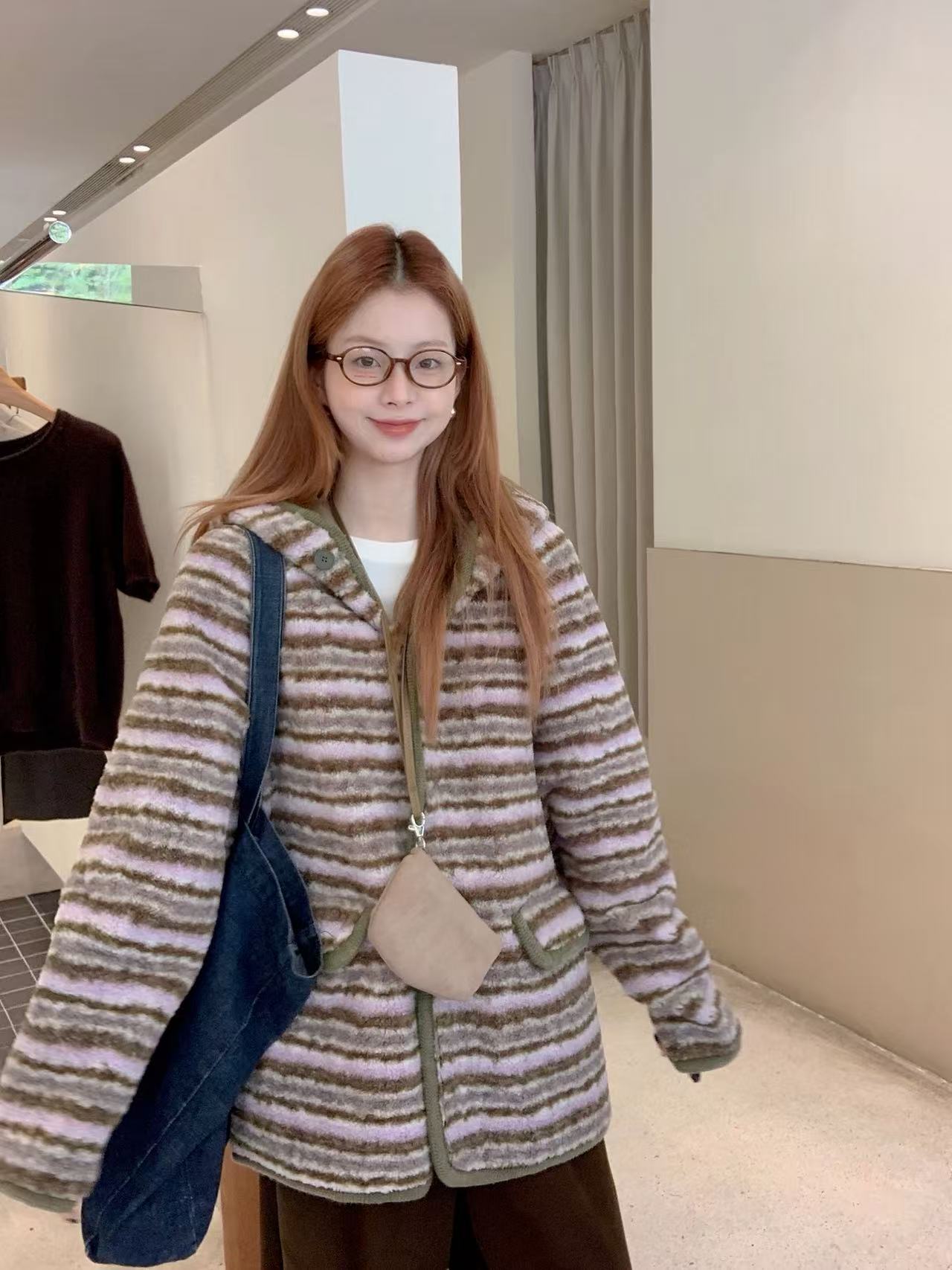 小雅姐姐  冬季韩系条纹拼接撞色加绒连帽外套KH07