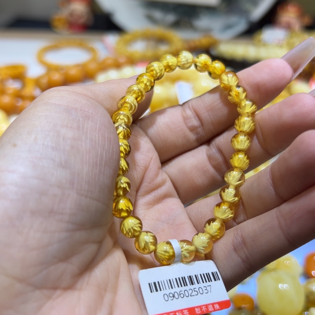 琥珀珠宝奇石未镶嵌