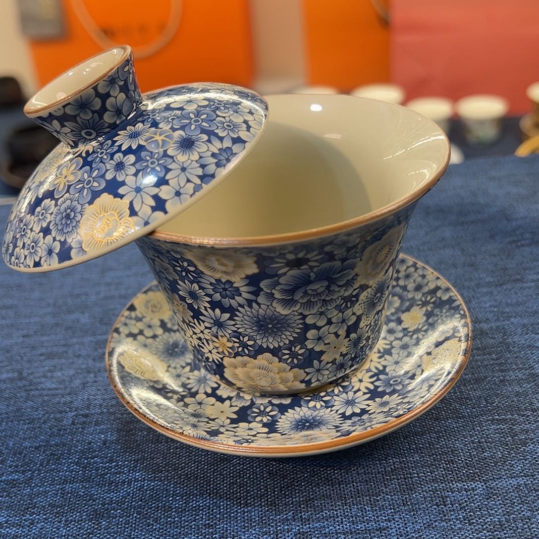 盖碗很漂亮我很喜欢