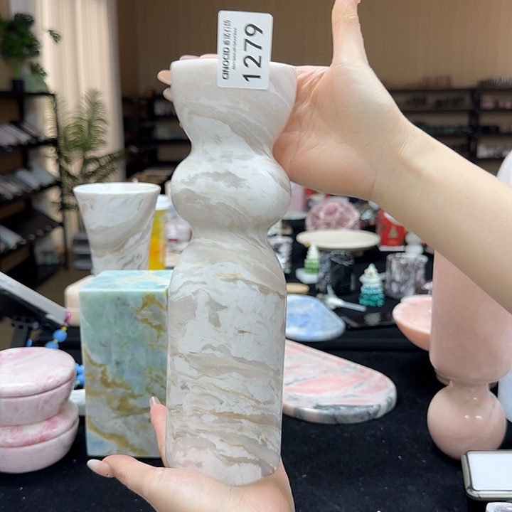 凤白玉咕噜花瓶1279