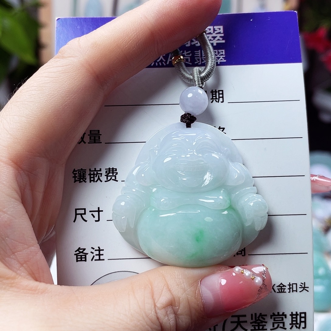 翡翠未镶嵌颈饰佛公06