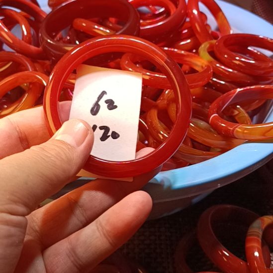 玛瑙/玉髓未镶嵌手镯