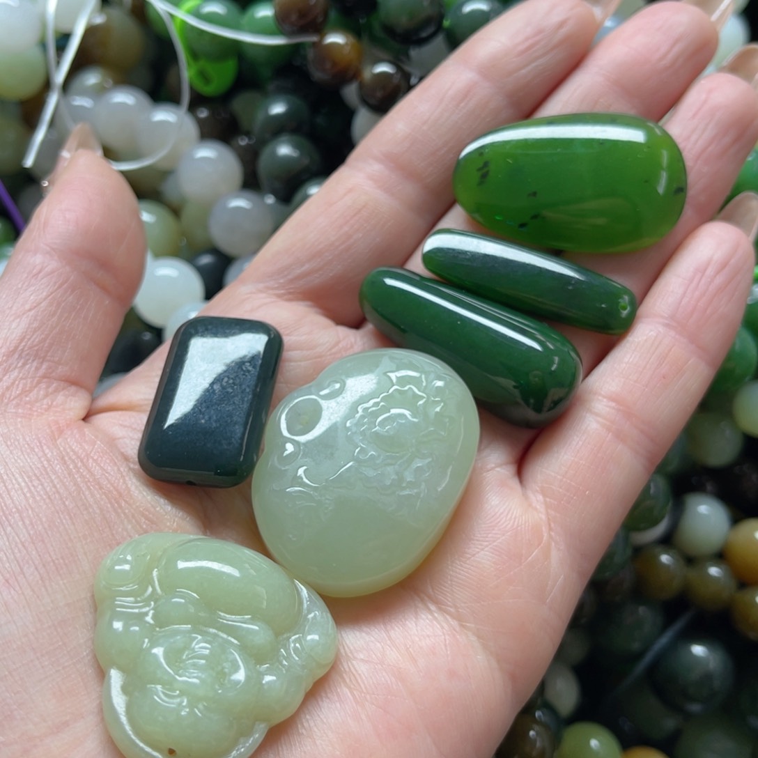 和田玉手串未镶嵌