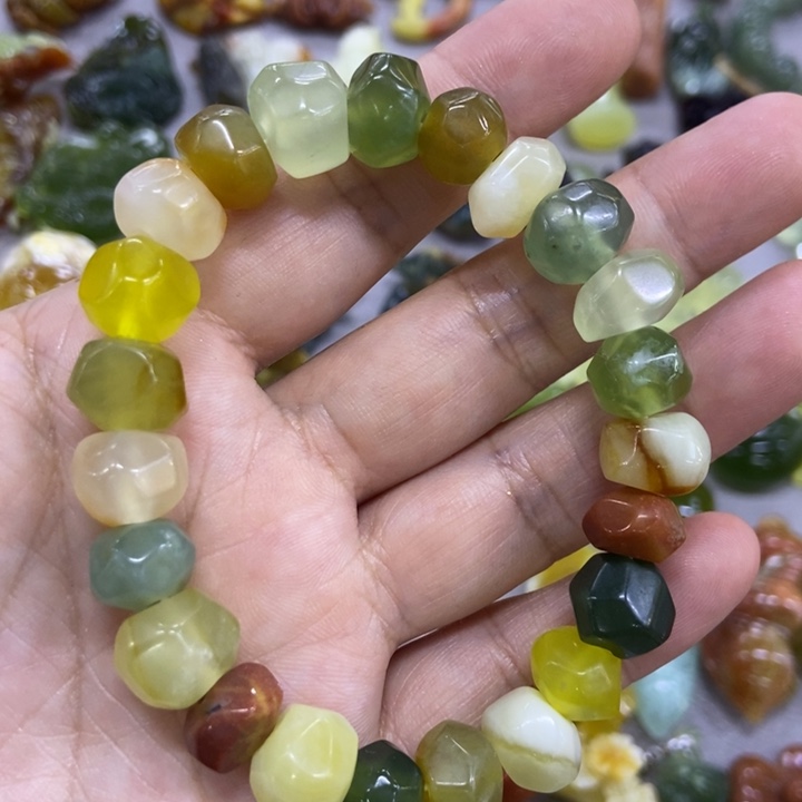 未镶嵌蛇纹石玉手串