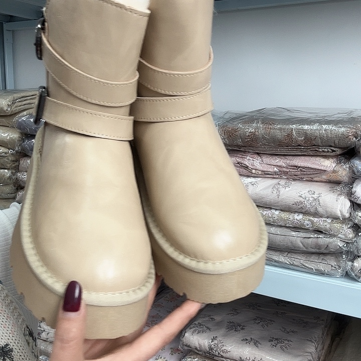 39码好看的女款雪地棉