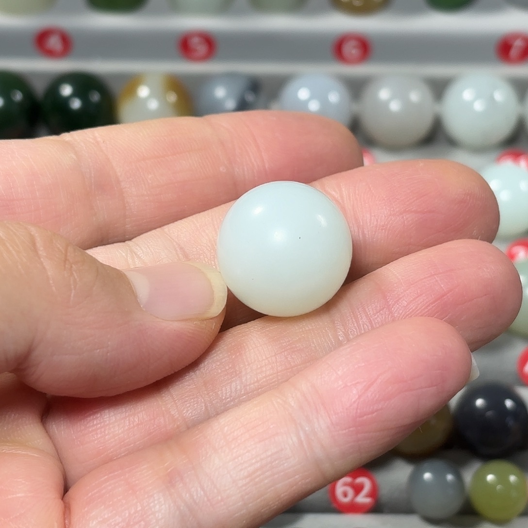 未镶嵌和田玉挂件我**神珠子