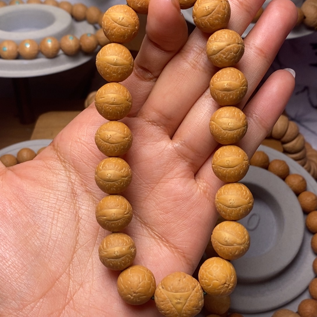 凤眼菩提吊坠手串