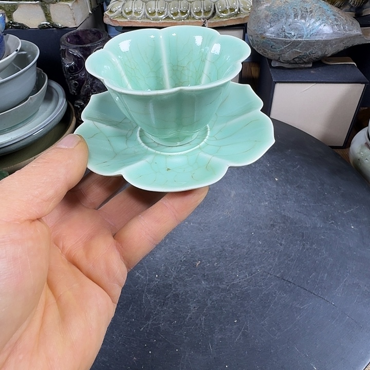 蓝***猫瓷片器型美观精致大方