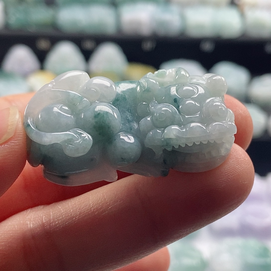 颈饰未镶嵌翡翠翡翠貔貅