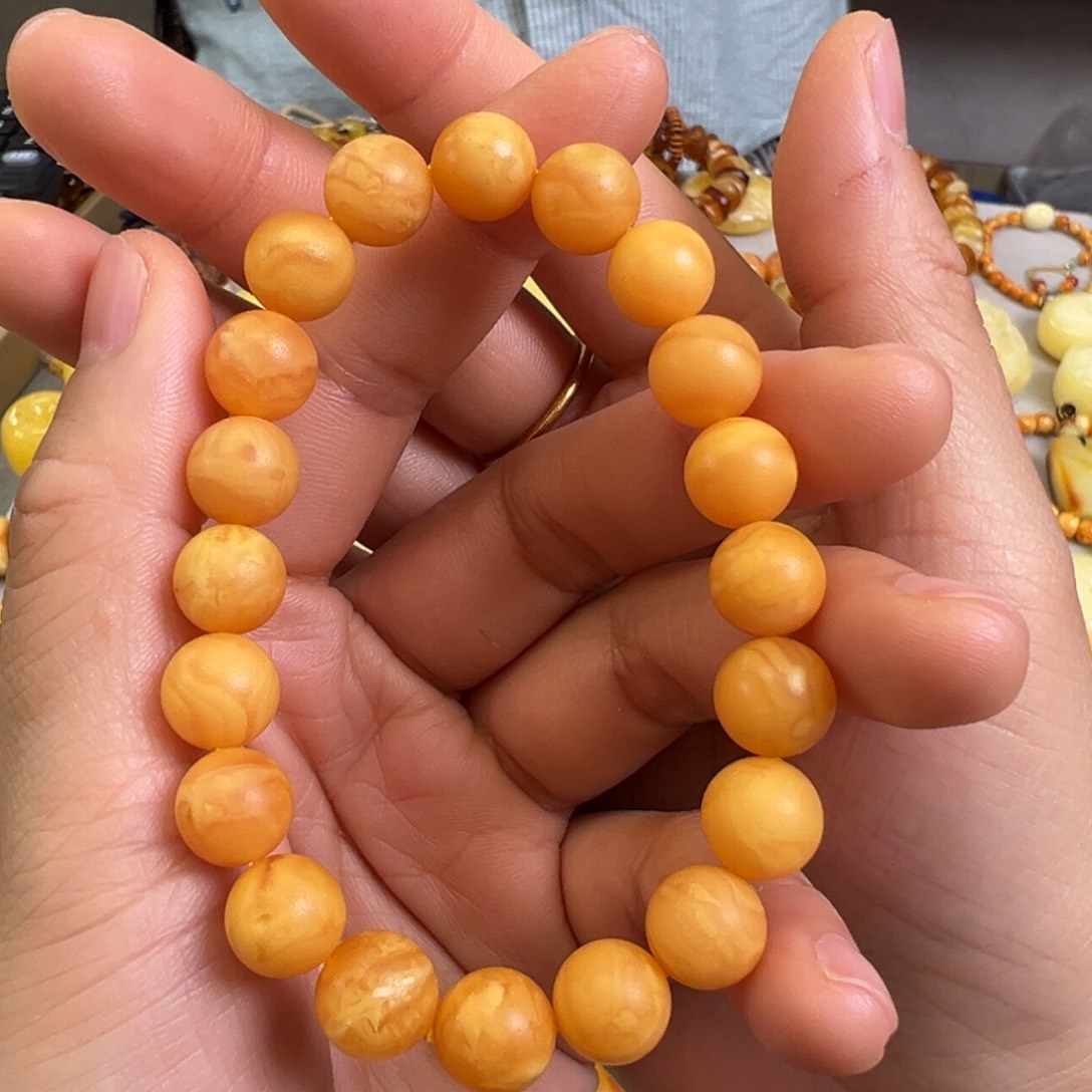 蜜蜡裸石未镶嵌蜜蜡