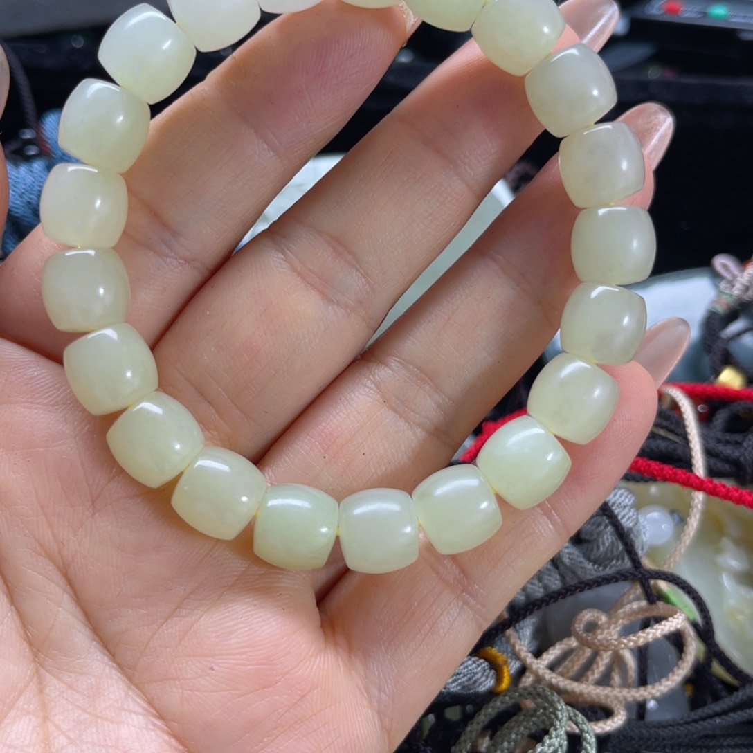 手链未镶嵌和田玉