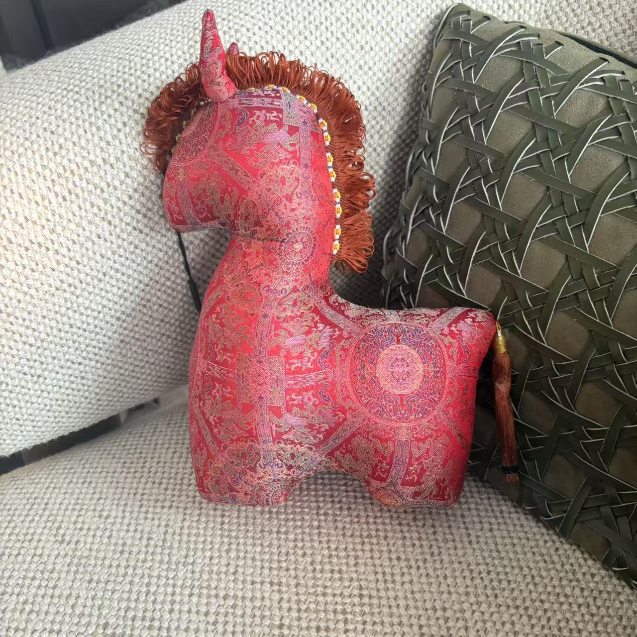 【大苏苏】100桑蚕丝宋锦小马摆件26573