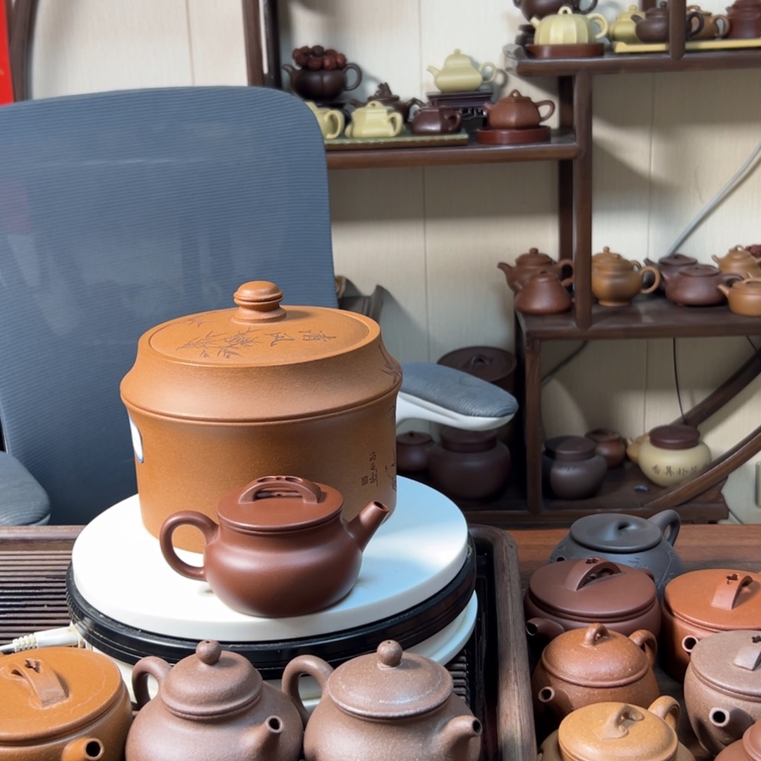 紫砂茶壶R****d底槽清汉瓦160