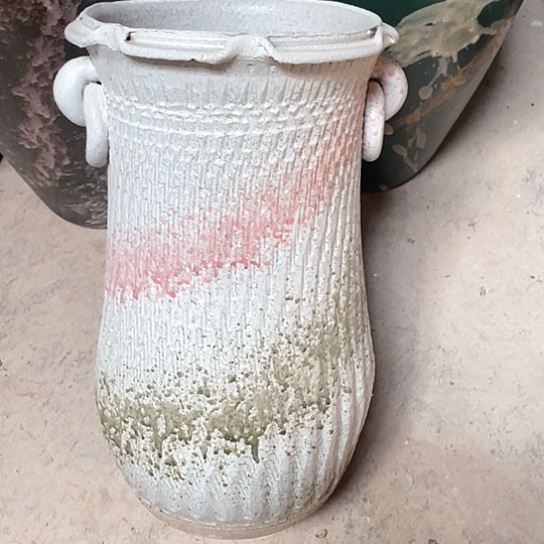 紫砂花盆口18高度34白色