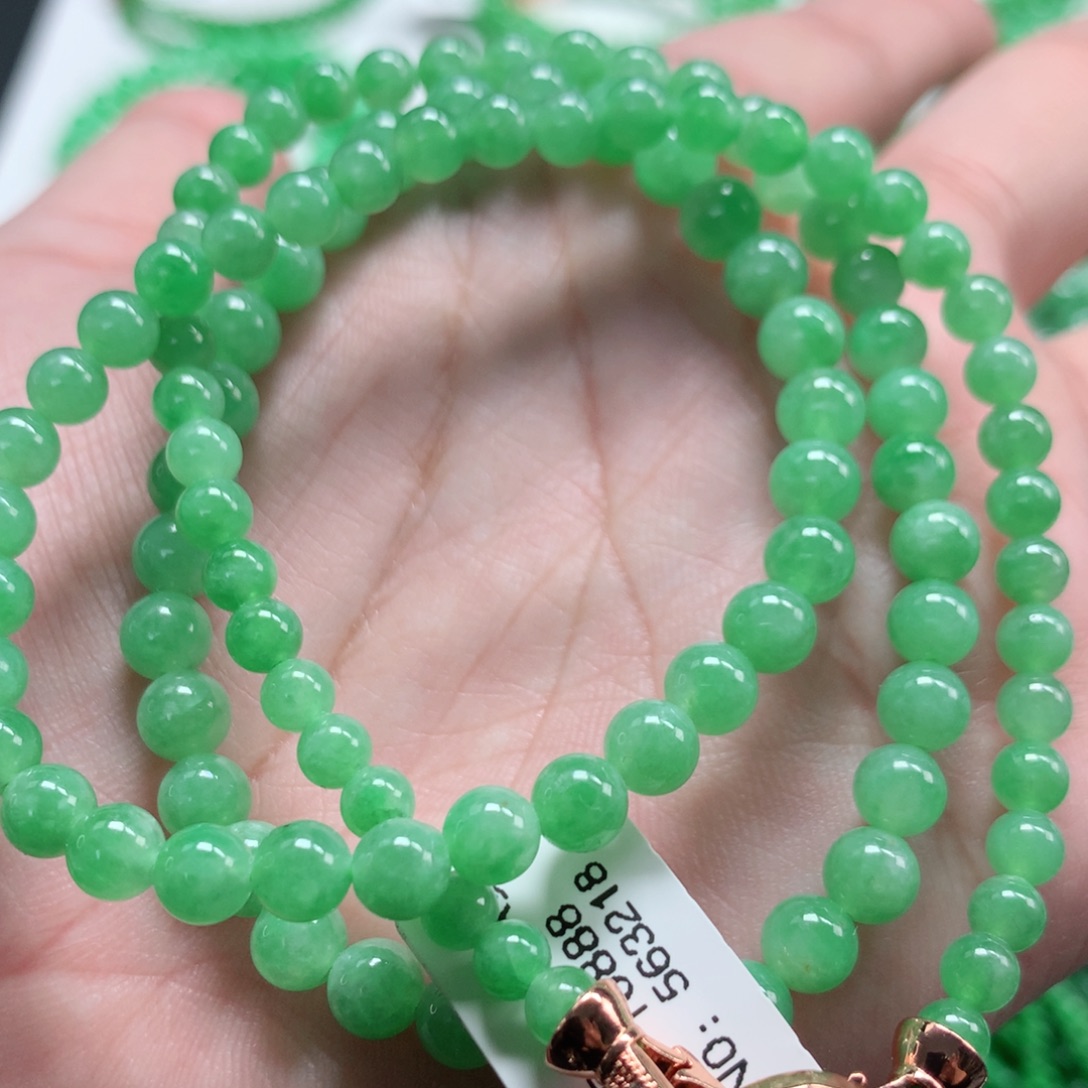 翡翠未镶嵌手链翡翠