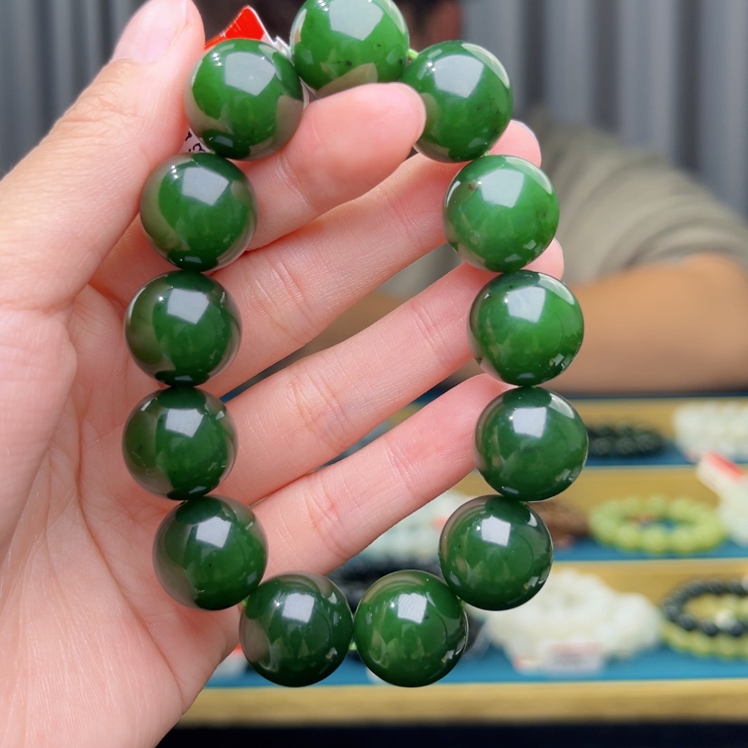 福***玛和田玉未镶嵌手串天然和田玉俄碧菠菜绿16
