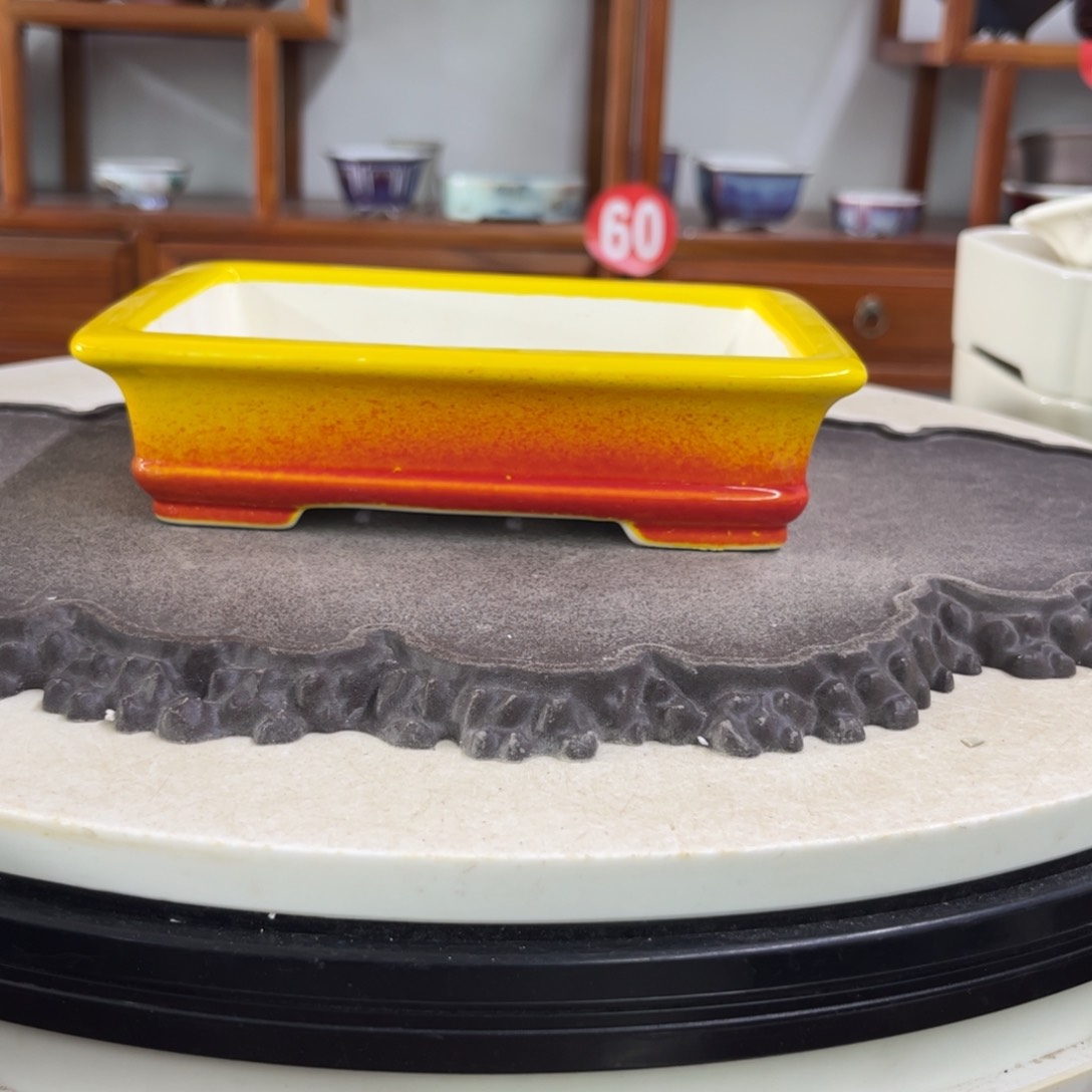 紫砂花盆瑕疵4.5-18-13。。。。