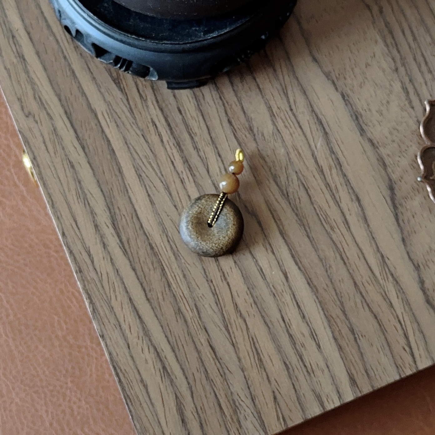 和田玉沉水沉香平安扣