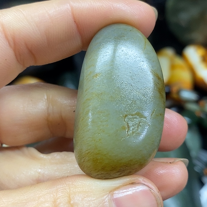 和田玉（糖玉）未镶嵌挂件