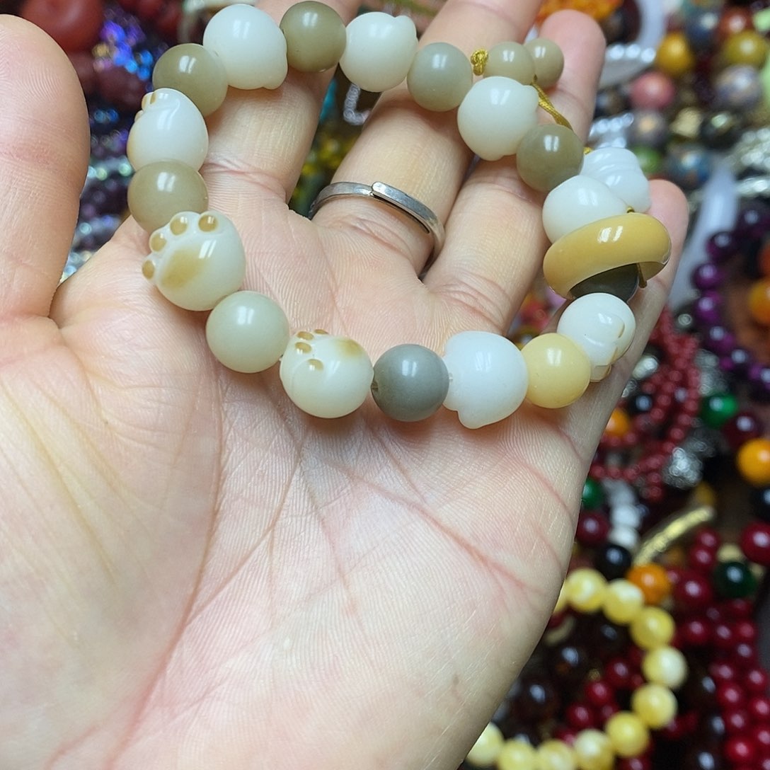 滴血莲花菩提吊坠