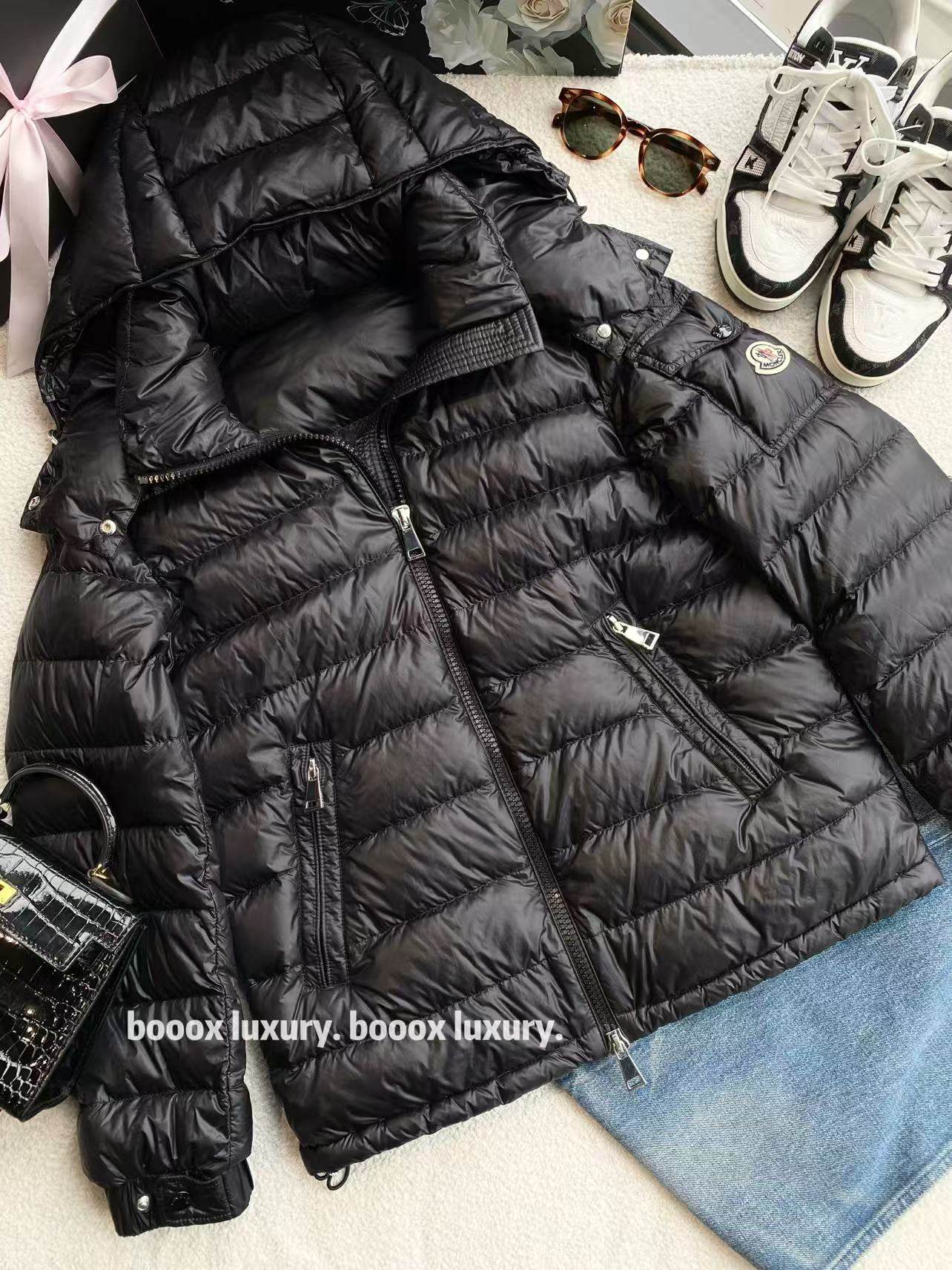 95新 MONCLER zz565 锦纶 24ss Dalles黑色羽绒服 1码