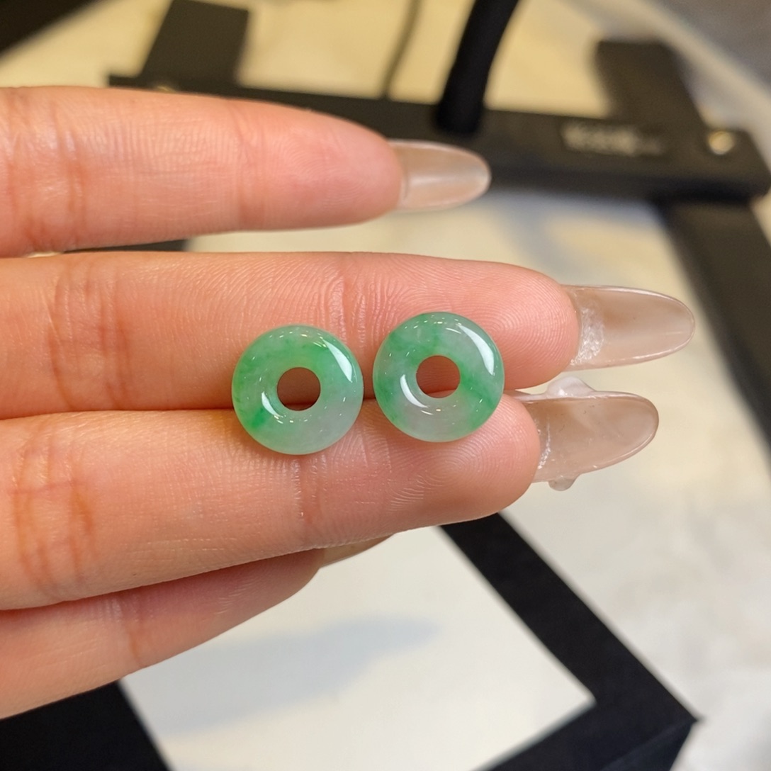 翡翠耳饰未镶嵌裸石甜甜圈