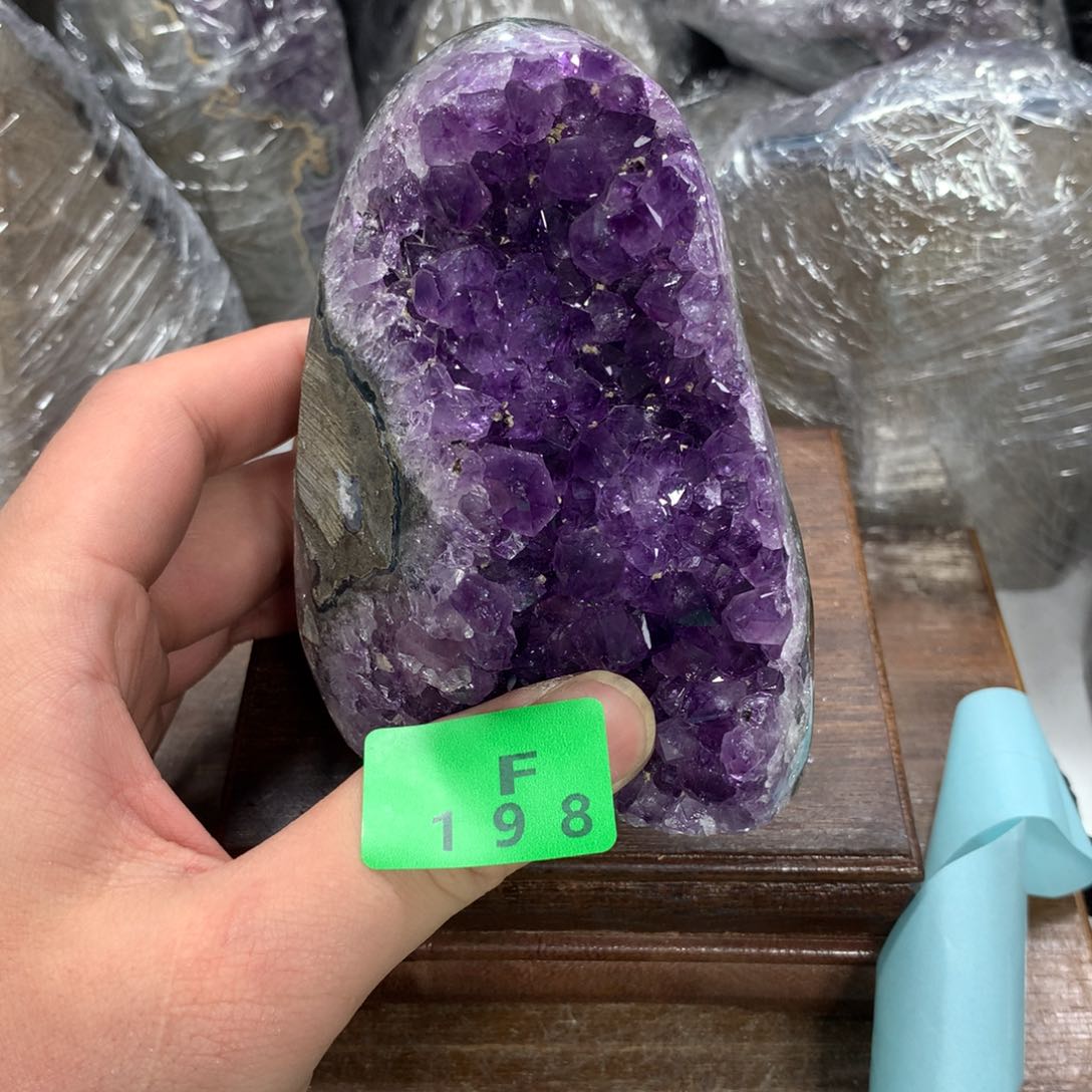 紫晶大型摆件（非配饰）未镶嵌