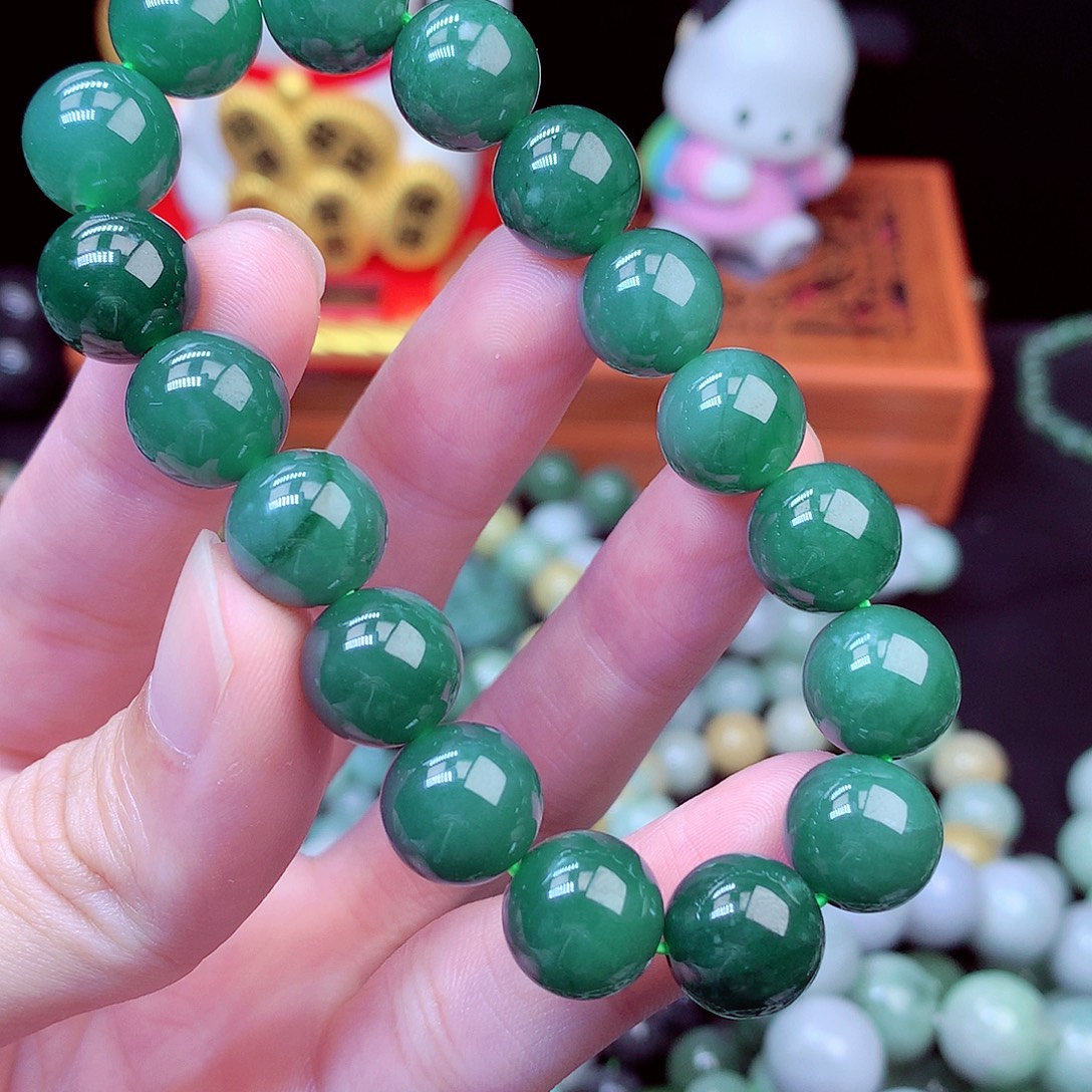 翡翠未镶嵌毛衣链