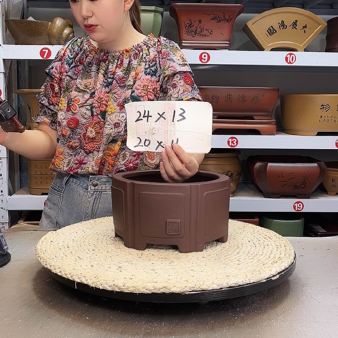 紫砂花盆紫砂花盆