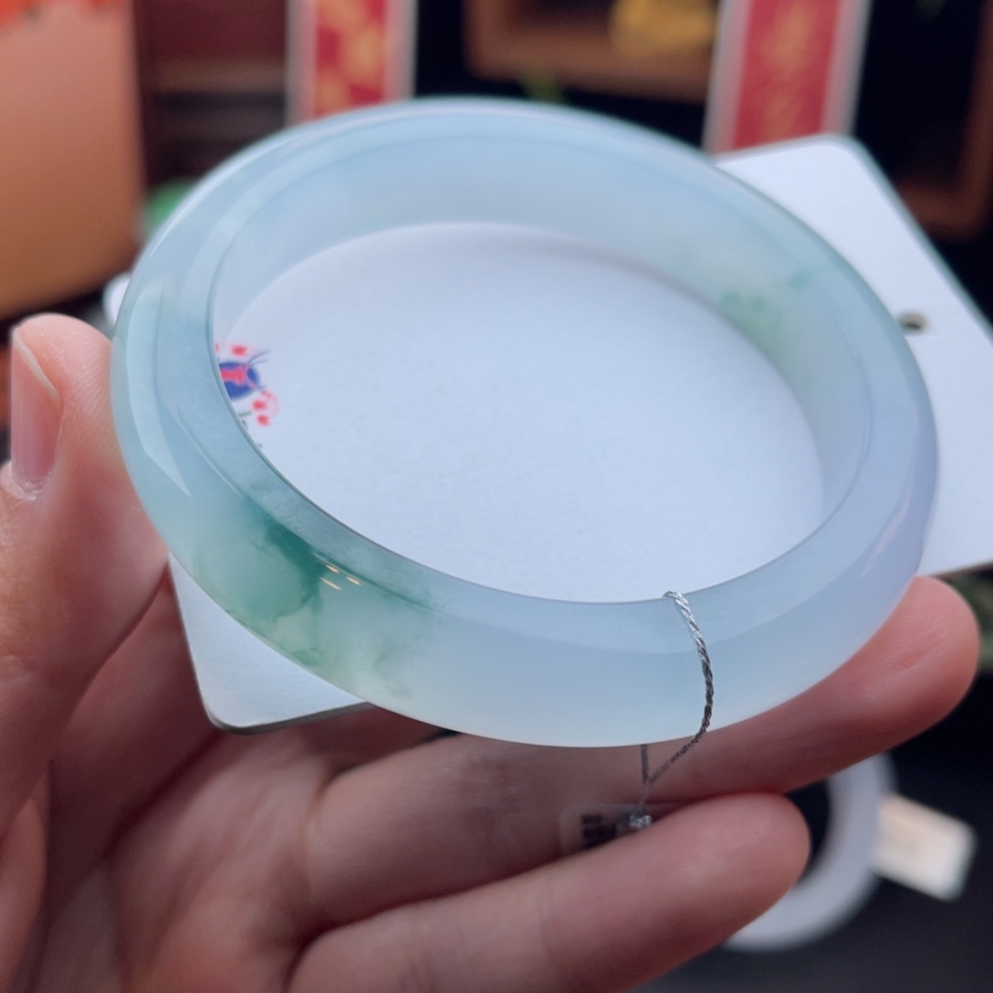 未镶嵌手镯翡翠山水