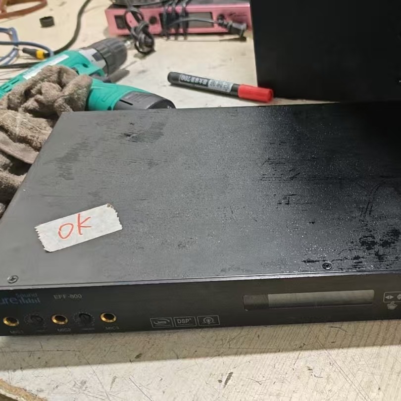 8新  二手音响效果器一台，不包邮，运费到付