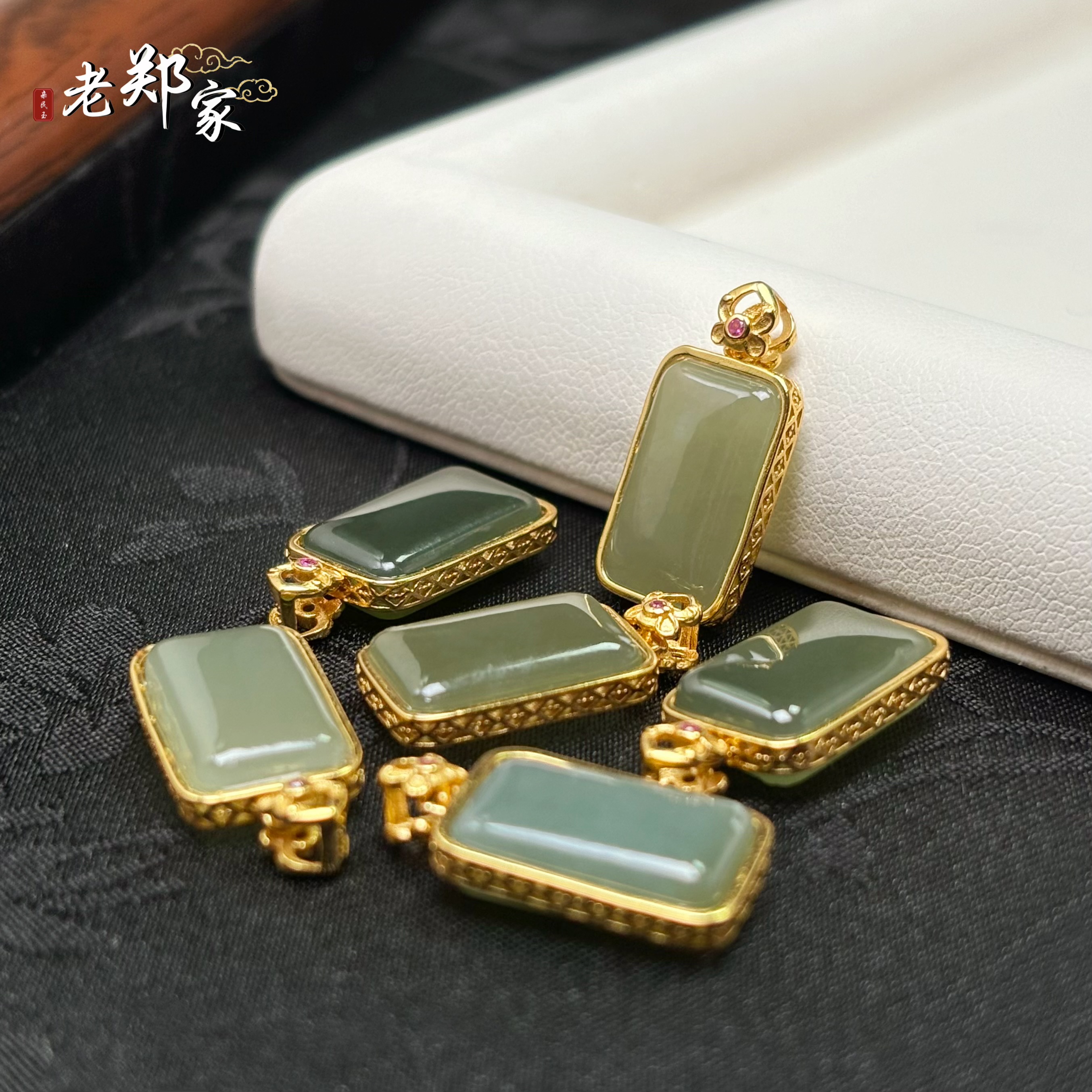 【老郑家】925银和田玉无事牌吊坠 3227 多样性发1件 约14*8*5mm