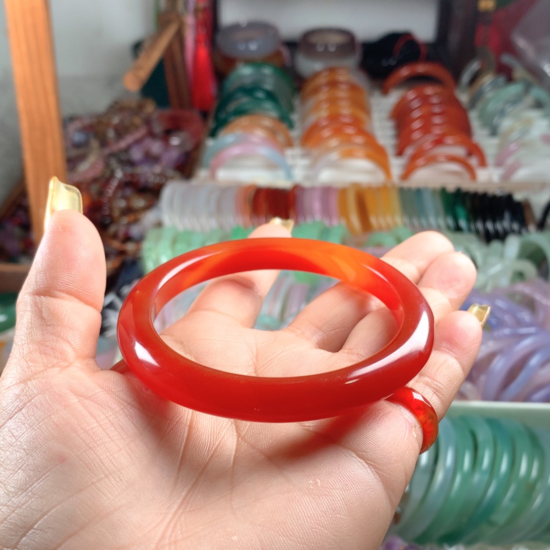 玛瑙/玉髓未镶嵌手镯