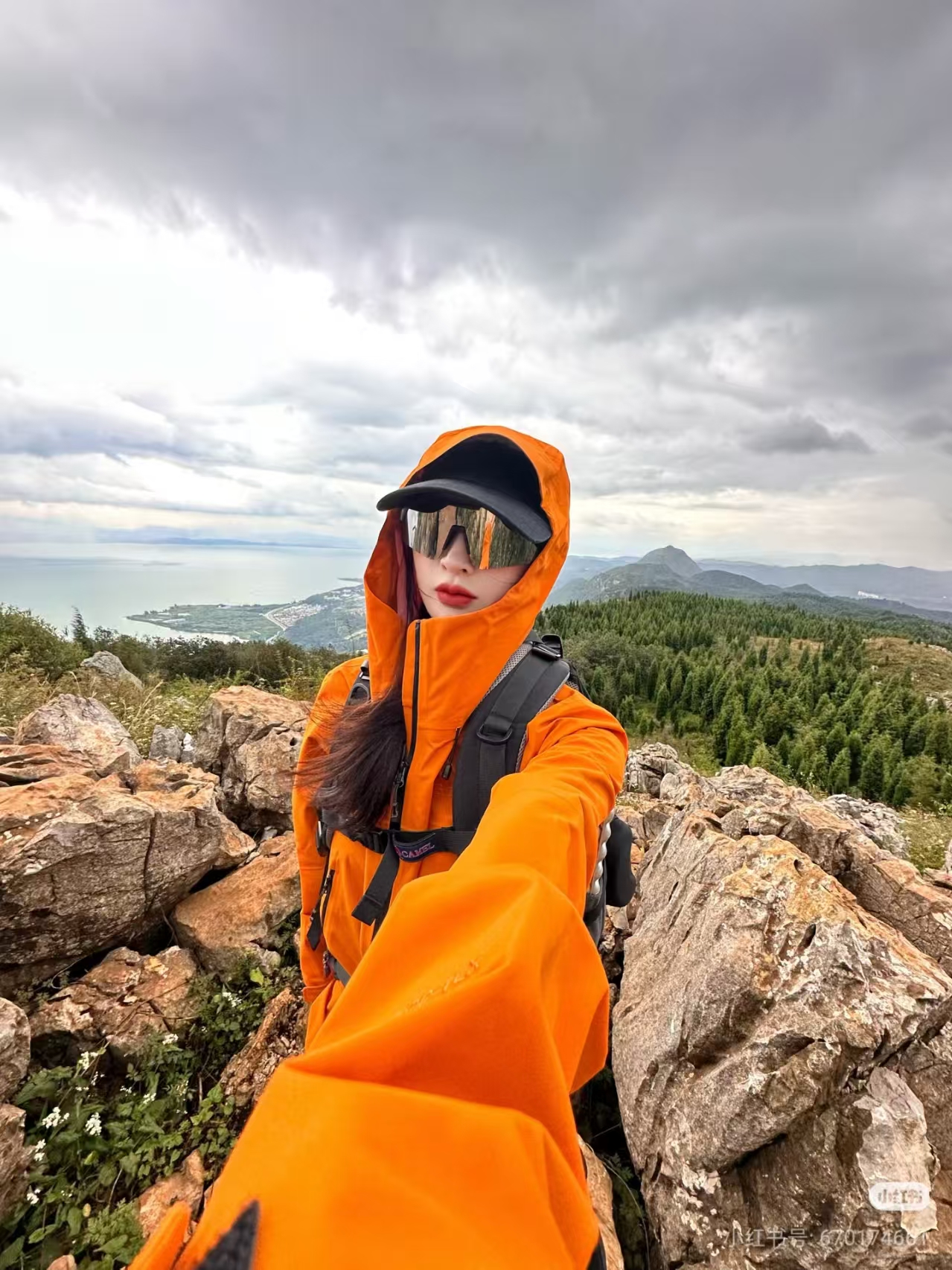 三合一冲锋衣户外防风防水透气适合徒步登山