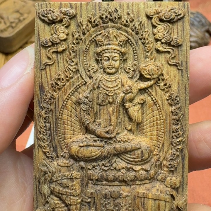 大叶紫檀（黑酸枝木类）