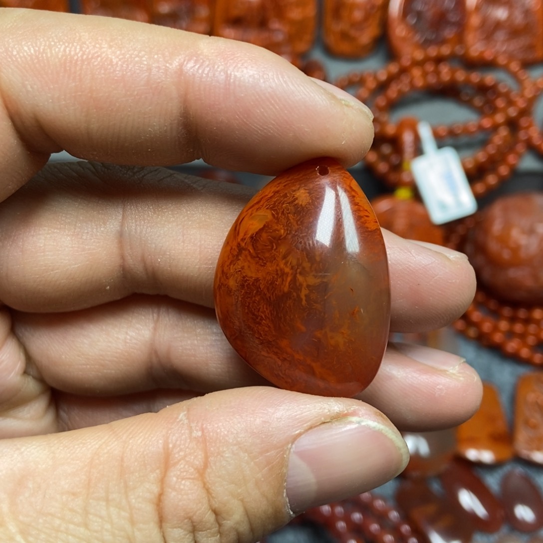 南红玛瑙吊坠(不含链)未镶嵌