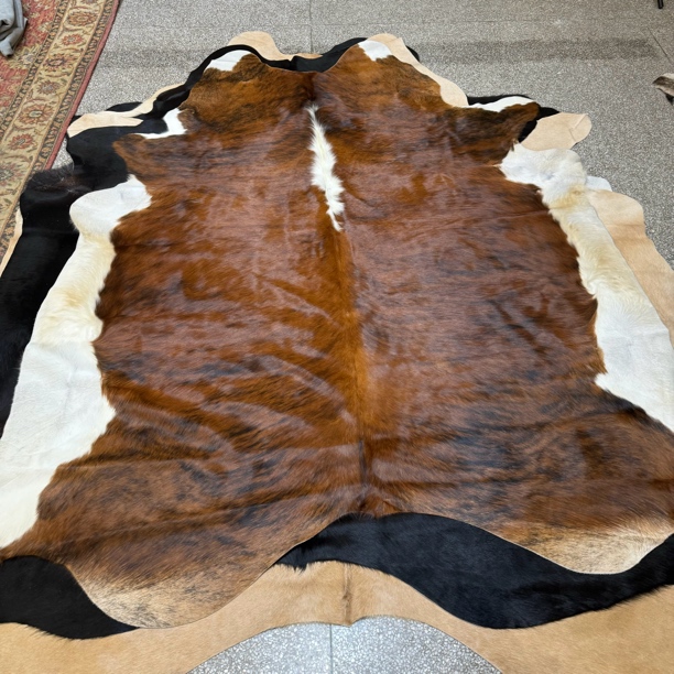 【本尼家】K1507 205*240cm专拍牛皮地毯家用轻奢