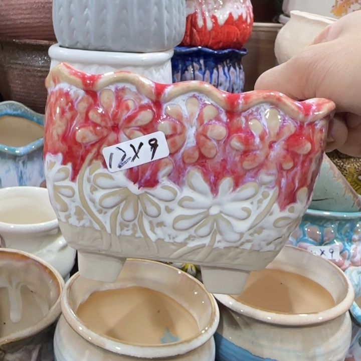 凑9块包邮，有孔，陶瓷花盆