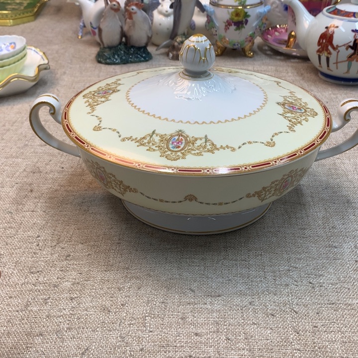 金瓷阁家的美丽瓷器