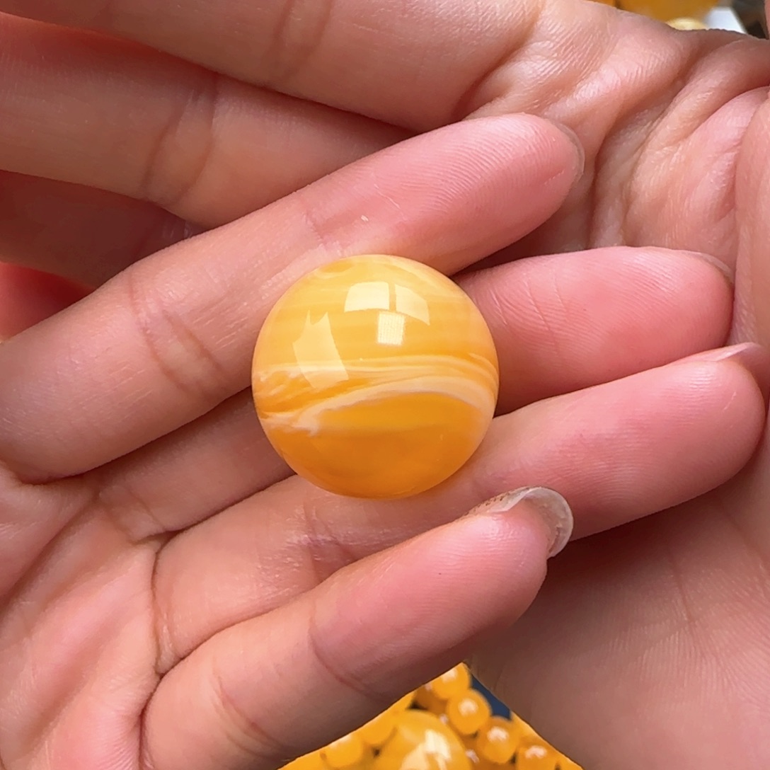 琥珀颈饰未镶嵌小*月圆珠