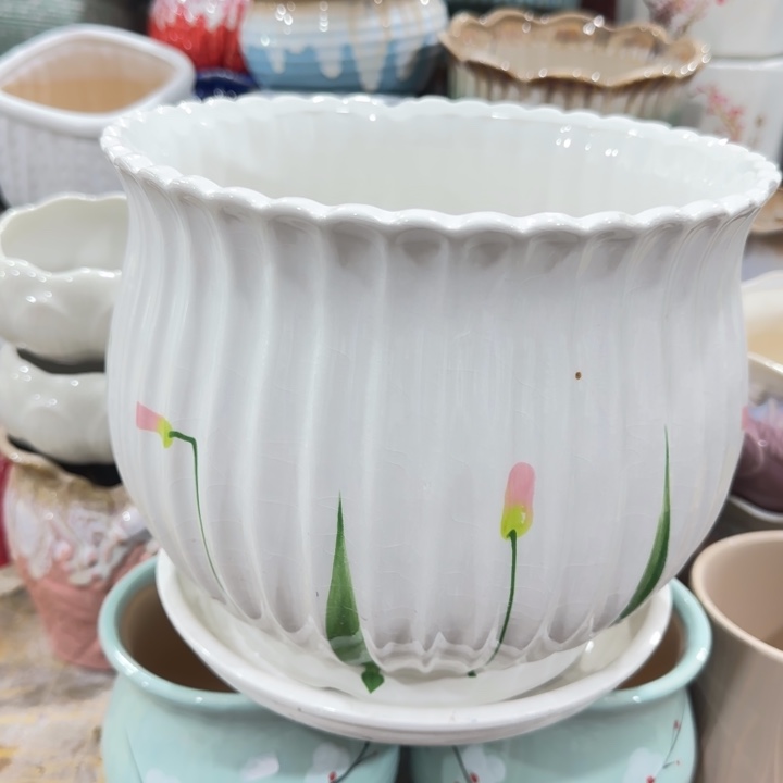 凑9块包邮，有孔，不清楚找客服