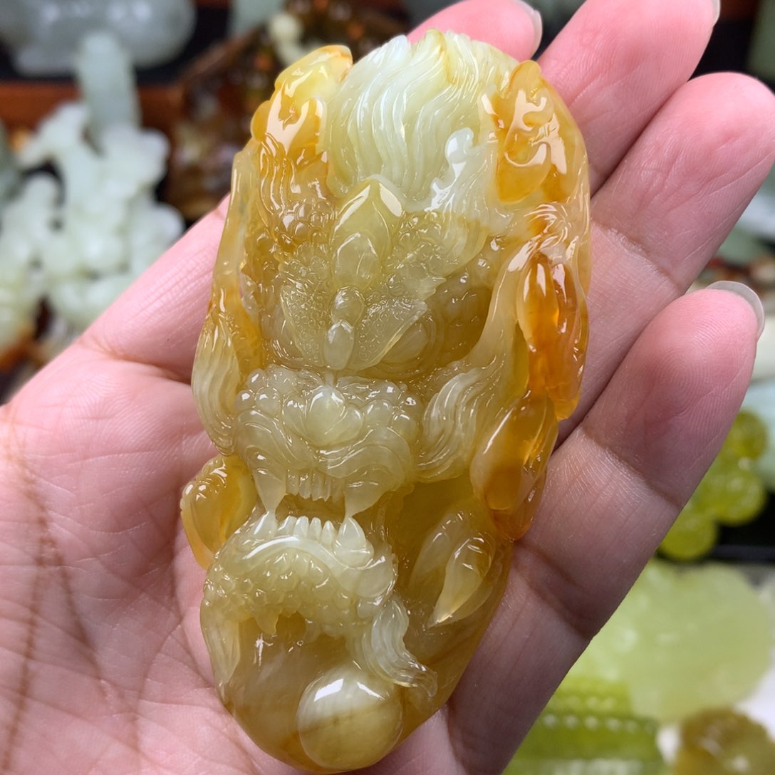 岫玉手把件未镶嵌