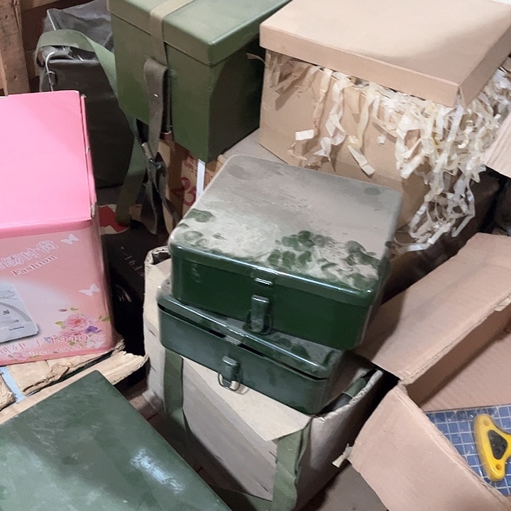 铁盒铁盒铁盒铁盒