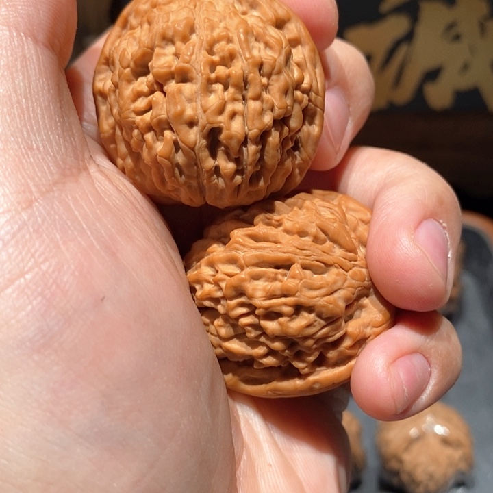 文玩核桃吊坠尘**已莲花