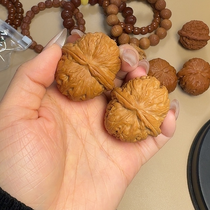 文玩核桃吊坠全品元宝