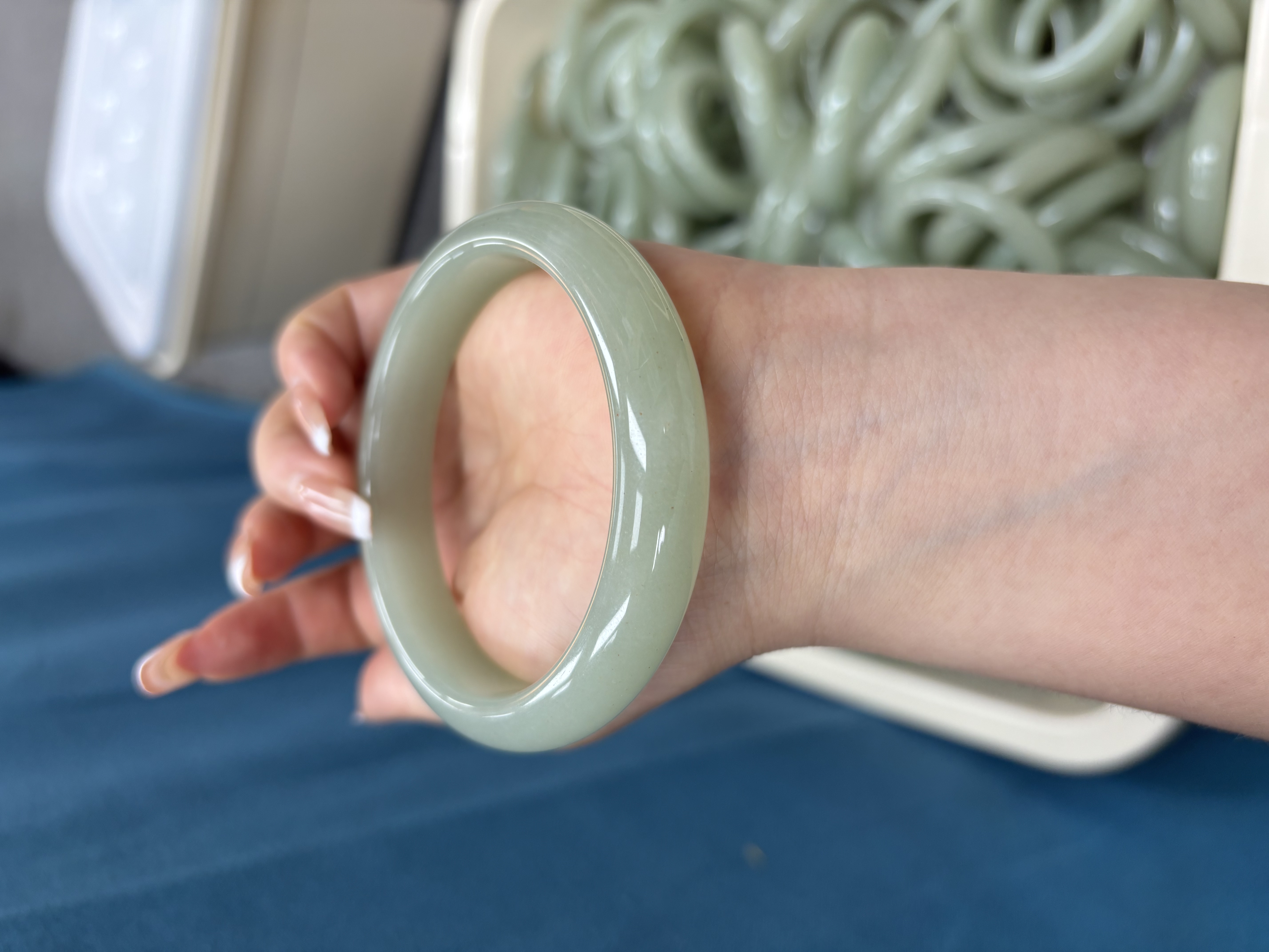 【掌柜精选】天然新疆老料青提葡萄正宽手镯多样性发一